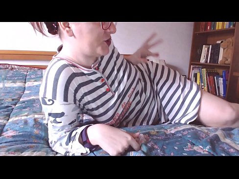 ❤️ Cymerwch y ceiliog mawr du hwn yn eich ceg caethwas bach ️❌ Porno wrthon ni ☑