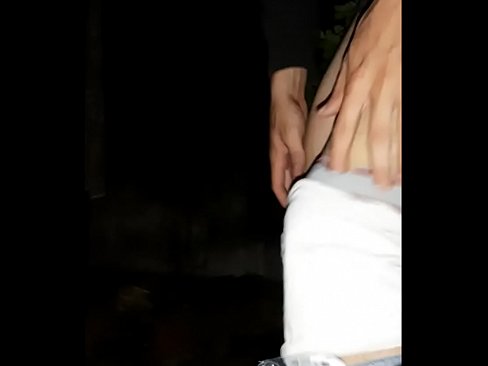 ❤️ Neidiodd fy nghymydog ar fy wal cwarantîn ️❌ Porno wrthon ni ☑