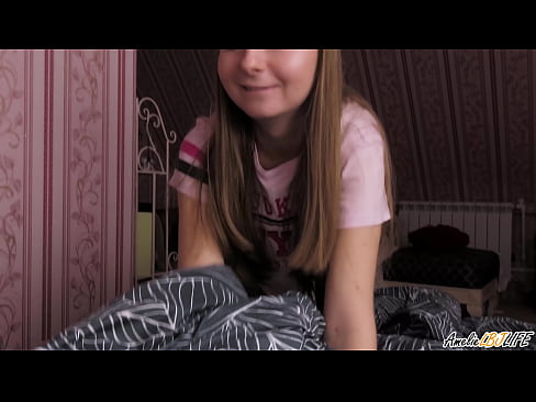❤️ Mae Blondie yn Sugno ei BFF yn Ddwfn ac yn Cael Cum Yn Ei Cheg ️❌ Porno wrthon ni ☑